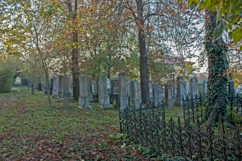 Izraelita temetők: Veszprém